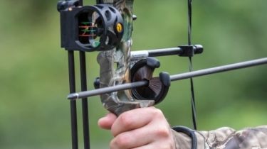 consider arrow rest of the compound bow under 500